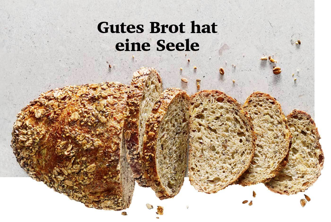 Bäcker Happ hat mehr als 60 verschiedene Brote im Sortiment, alle mit handwerklichem Know-how und viel Liebe gebacken.